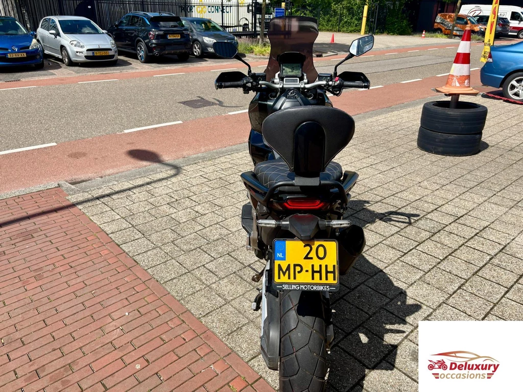  https://morgenlease.images.ilsa.cloud/8883137b-e102-4119-ada4-12fc36f35e0c.webp