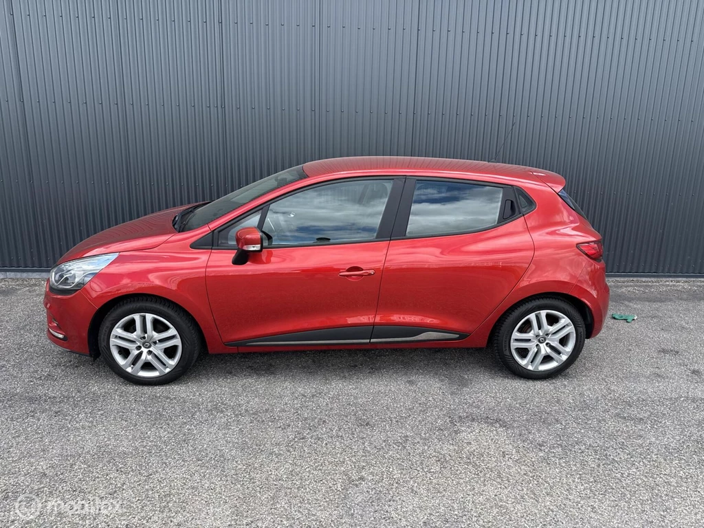  https://morgenlease.images.ilsa.cloud/8a14429d-d1da-4b89-81ee-16e3c141cf4d.webp