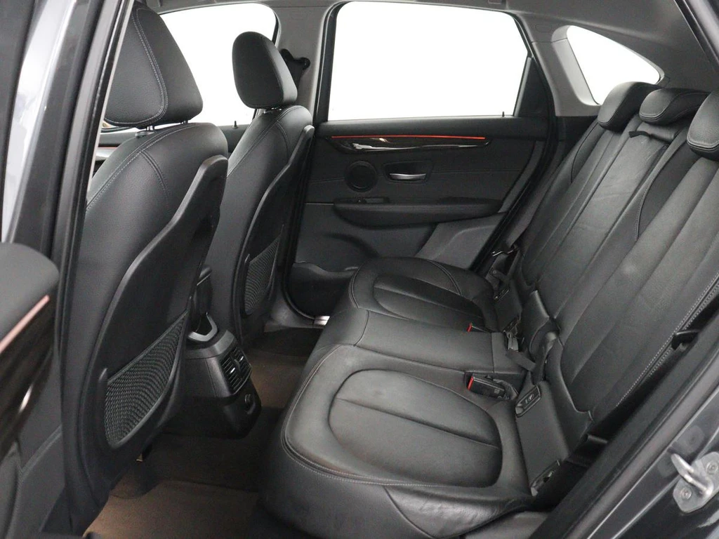  https://morgenlease.images.ilsa.cloud/8d921a35-7f0b-4344-83f5-55a5536b3403.webp