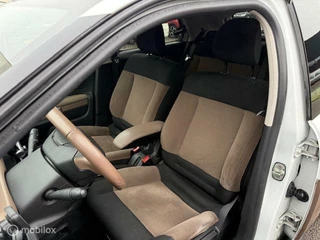 https://morgenlease.images.ilsa.cloud/8da5e87b-2cbd-48ec-90d5-80cf33e25b47.webp