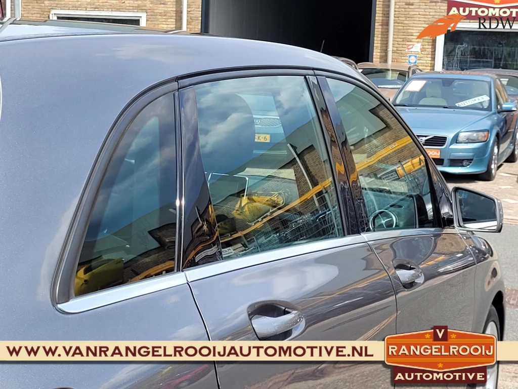  https://morgenlease.images.ilsa.cloud/8e3b696c-d014-4487-9d1d-1eb98f5d5b4e.webp
