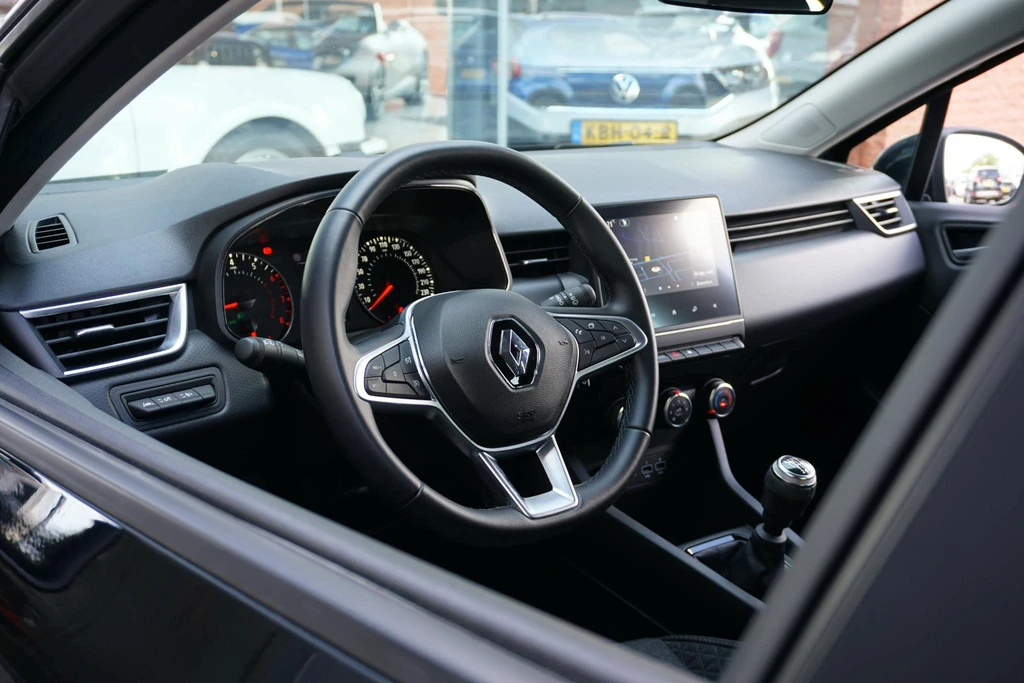  https://morgenlease.images.ilsa.cloud/8e7add89-e8be-4215-992c-f3cd67527c19.webp