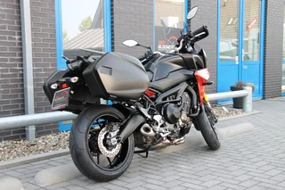 https://morgenlease.images.ilsa.cloud/8fa81983-7cc0-4a03-9793-a917e93a2504.webp