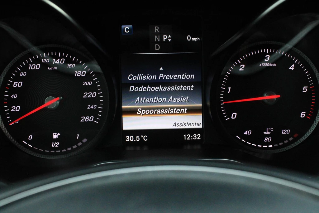  https://morgenlease.images.ilsa.cloud/90a7940a-b670-4987-b935-dc3c9d9960cf.webp
