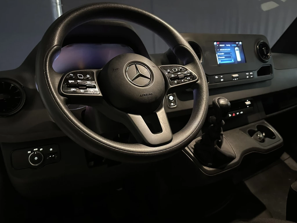  https://morgenlease.images.ilsa.cloud/93c81b79-8e11-40c1-b47b-28fca2ac32f6.webp