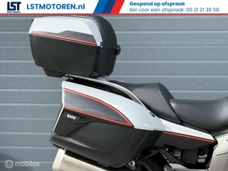 https://morgenlease.images.ilsa.cloud/9480afca-9f62-41eb-8f48-b87024e1ee44.webp