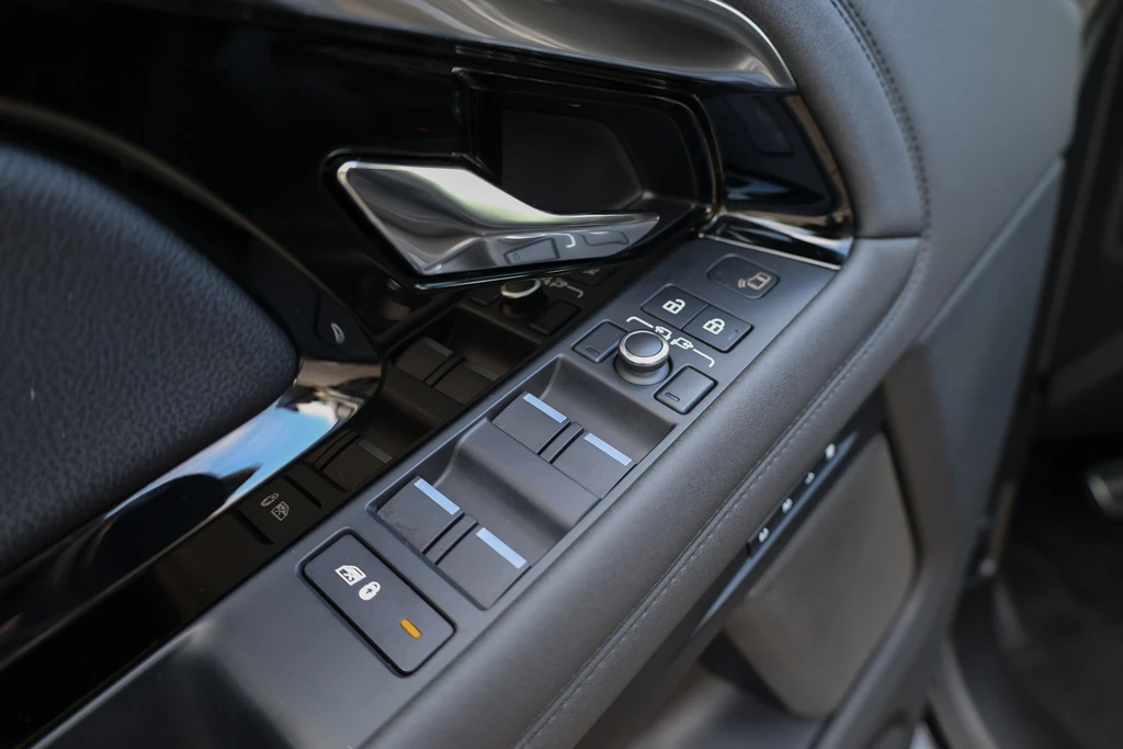  https://morgenlease.images.ilsa.cloud/9498209f-2c64-4ab2-9df2-e057b5815d08.webp