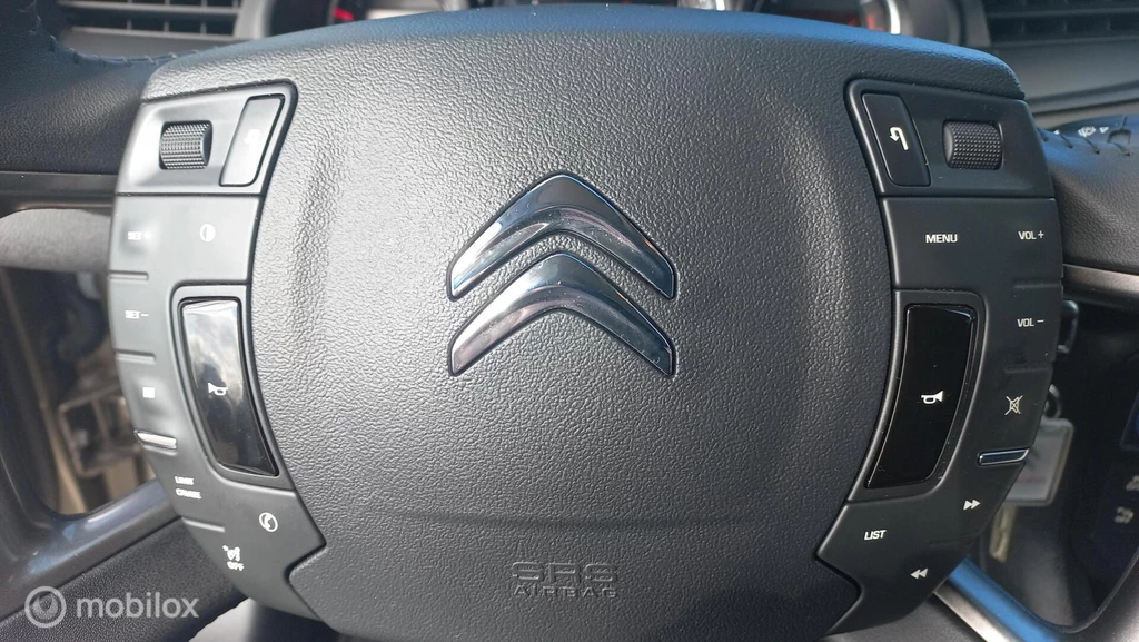  https://morgenlease.images.ilsa.cloud/95a08830-8385-4dfa-8536-ca4ec002fb09.webp