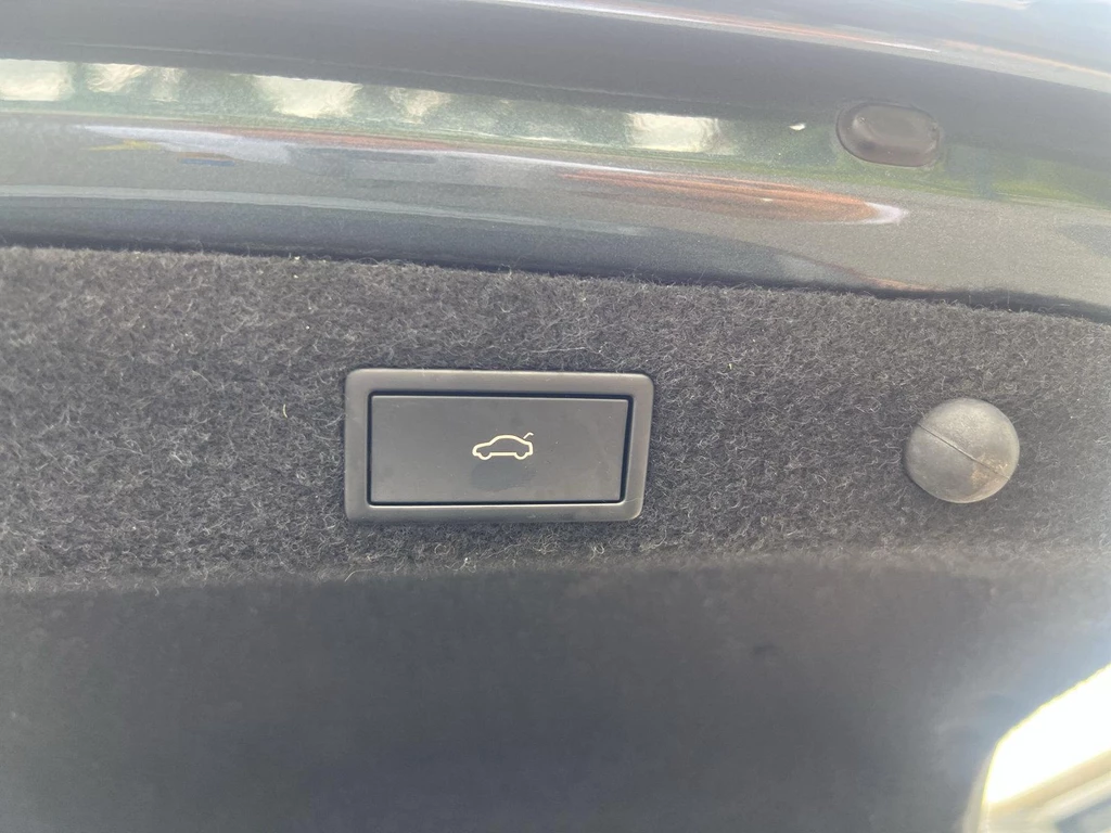  https://morgenlease.images.ilsa.cloud/96d512c9-f50d-4057-8a36-d39606358cbb.webp