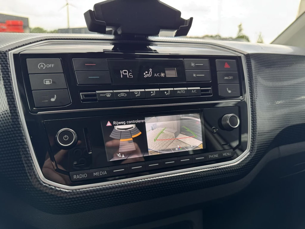  https://morgenlease.images.ilsa.cloud/9ac42a41-9152-479f-ba27-116c0a4c11d1.webp
