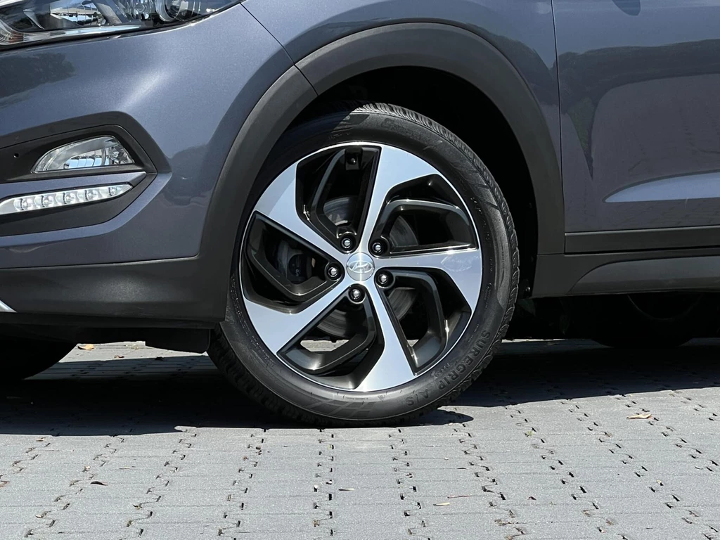  https://morgenlease.images.ilsa.cloud/9cab020d-b783-47a6-b70f-038a1e2ff8d9.webp