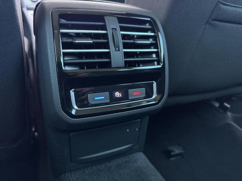  https://morgenlease.images.ilsa.cloud/9eb915b1-add4-4405-b93c-4cf19ff0c5f9.webp