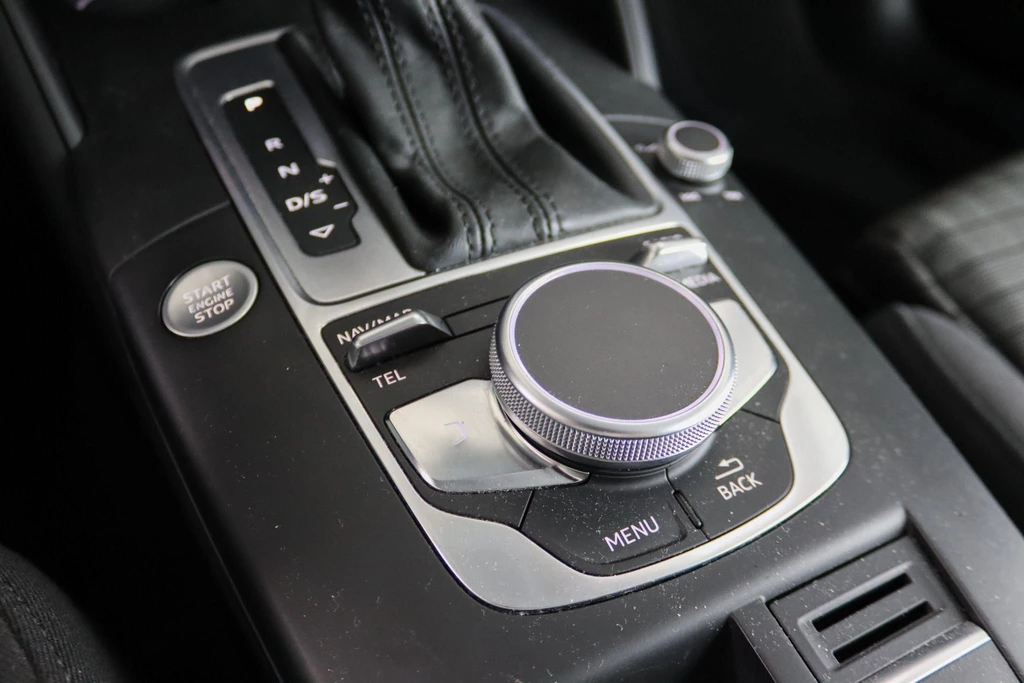  https://morgenlease.images.ilsa.cloud/9ed2ee0c-944b-45e8-a1e7-addb965d12f0.webp