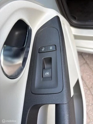 https://morgenlease.images.ilsa.cloud/9f2fa073-292b-44e7-95cc-0569f9e1ca74.webp