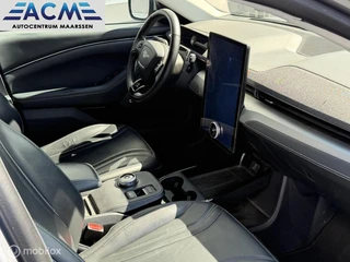 https://morgenlease.images.ilsa.cloud/9f699fb1-f510-49a4-a6b7-62adc046a37a.webp