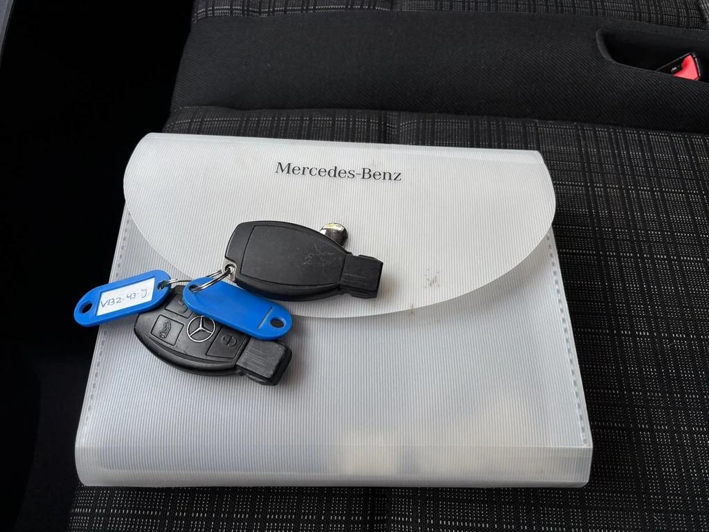  https://morgenlease.images.ilsa.cloud/a042b0a7-eeca-46c3-a756-90dd11fca4da.webp