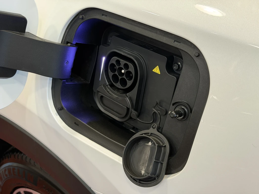  https://morgenlease.images.ilsa.cloud/a157ed00-c4ad-426c-bd56-10b72f0961ce.webp