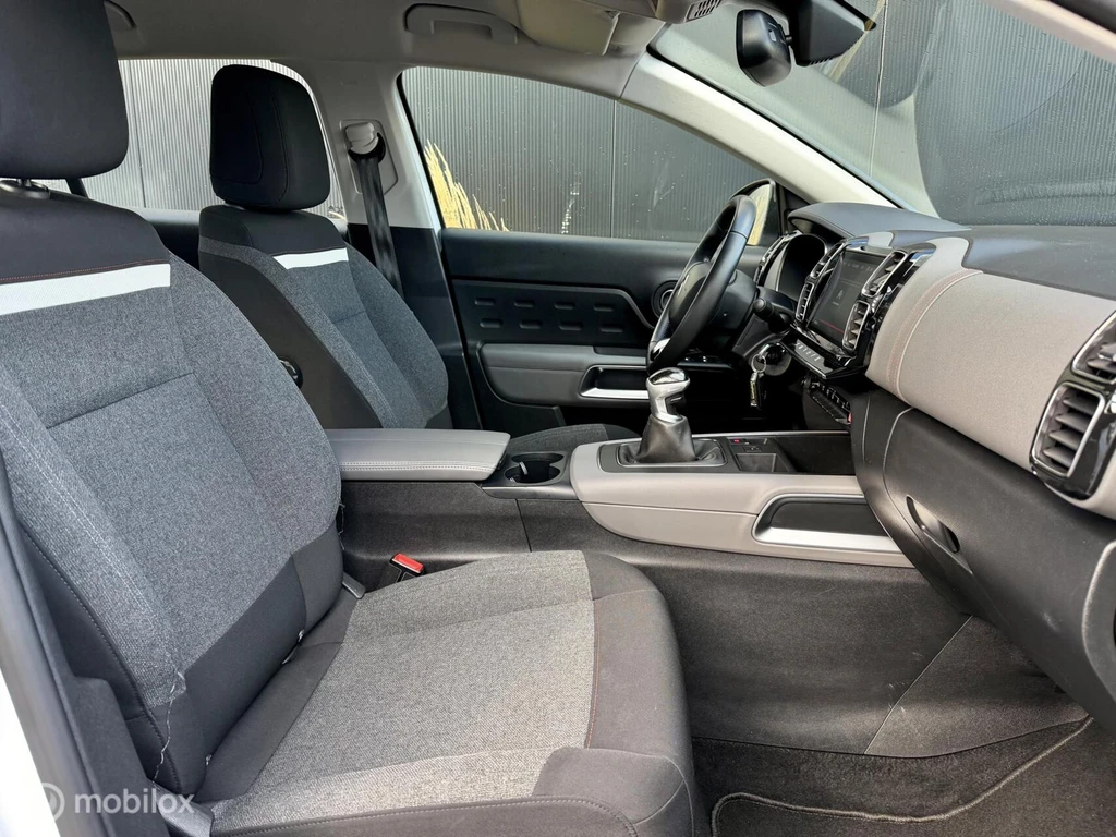  https://morgenlease.images.ilsa.cloud/a2240bae-82d1-4c1e-97b9-a0cdd84c14df.webp