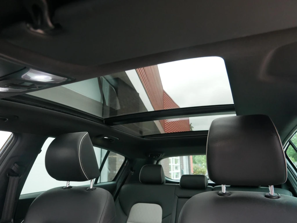  https://morgenlease.images.ilsa.cloud/aa54d9f5-840b-4d87-93d9-ed70f22dc97d.webp