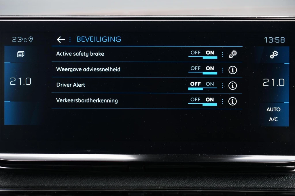  https://morgenlease.images.ilsa.cloud/ad5b22b9-74c4-4b95-9717-071596b06f3f.webp