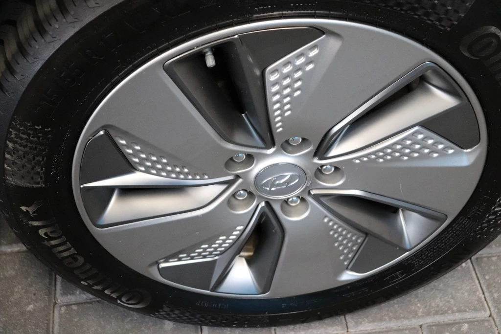  https://morgenlease.images.ilsa.cloud/adfae165-3051-47b5-bb6e-eb814827fdce.webp