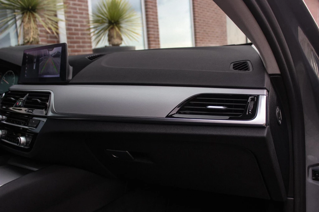  https://morgenlease.images.ilsa.cloud/aebc07f2-f02f-4ac0-97f0-f4e9d35f17d9.webp