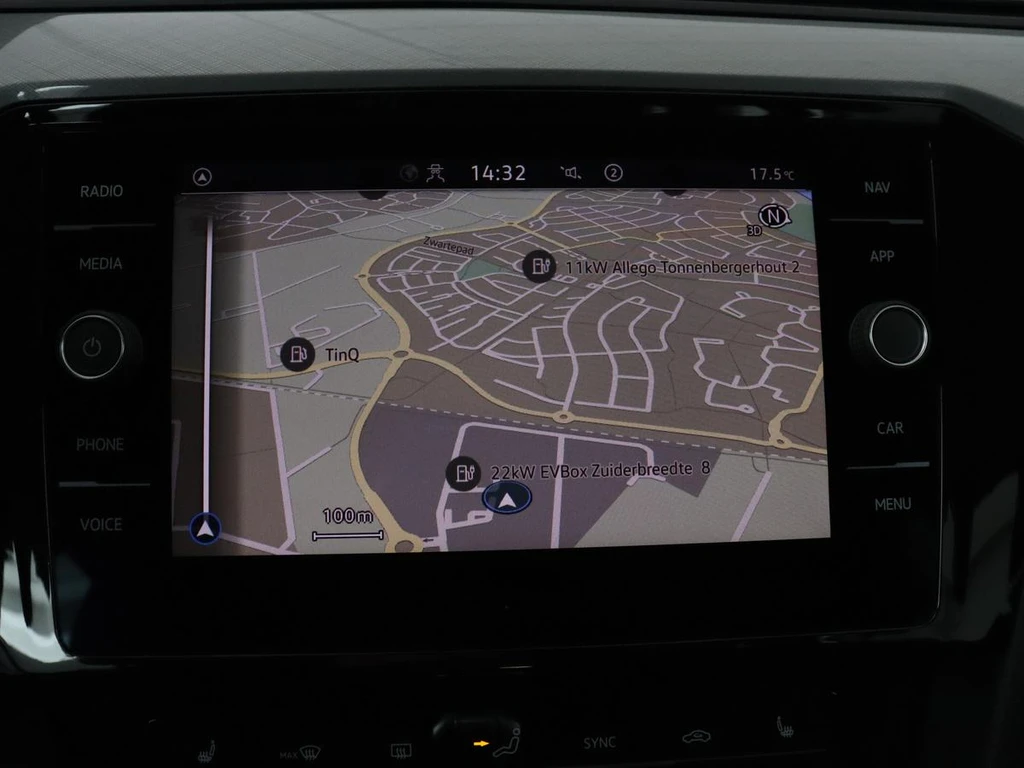  https://morgenlease.images.ilsa.cloud/aee52a6a-84ae-4d05-8416-94760d2218e7.webp