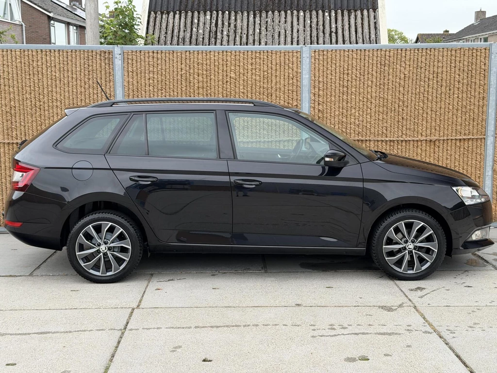  https://morgenlease.images.ilsa.cloud/afbbb298-2a8b-4755-9da9-c3406914c057.webp