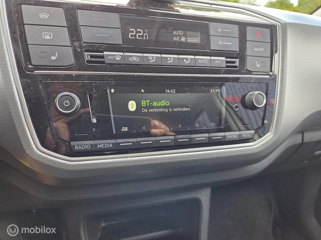  https://morgenlease.images.ilsa.cloud/b0de165b-b43b-413f-a079-9a319b03a251.webp