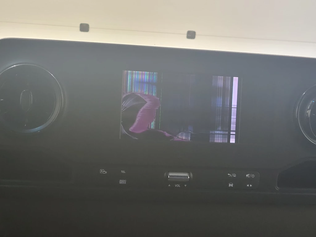  https://morgenlease.images.ilsa.cloud/b1b0f370-2391-4878-840c-c1ee3bb6da0d.webp