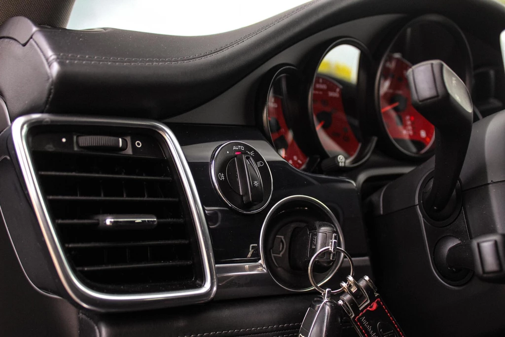  https://morgenlease.images.ilsa.cloud/b1fcfd8d-7237-418b-b595-05b23f01d3e9.webp