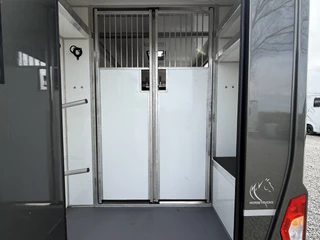 https://morgenlease.images.ilsa.cloud/b2cf1392-920b-4632-a6f4-3a6f25772170.webp