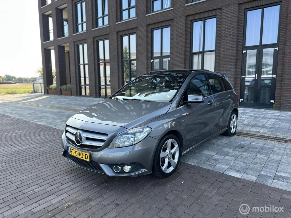  https://morgenlease.images.ilsa.cloud/b2f047fe-d4e7-4042-b0bc-e0d033192b6b.webp