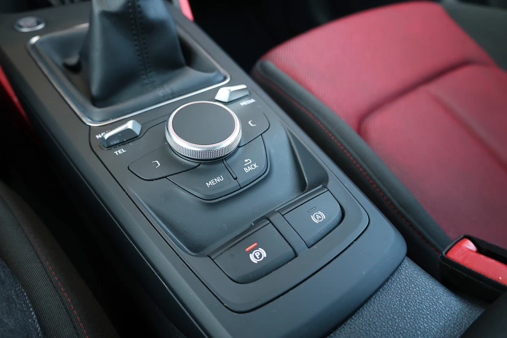  https://morgenlease.images.ilsa.cloud/b42e6e2f-0592-47a9-abf5-8335c245bf56.webp