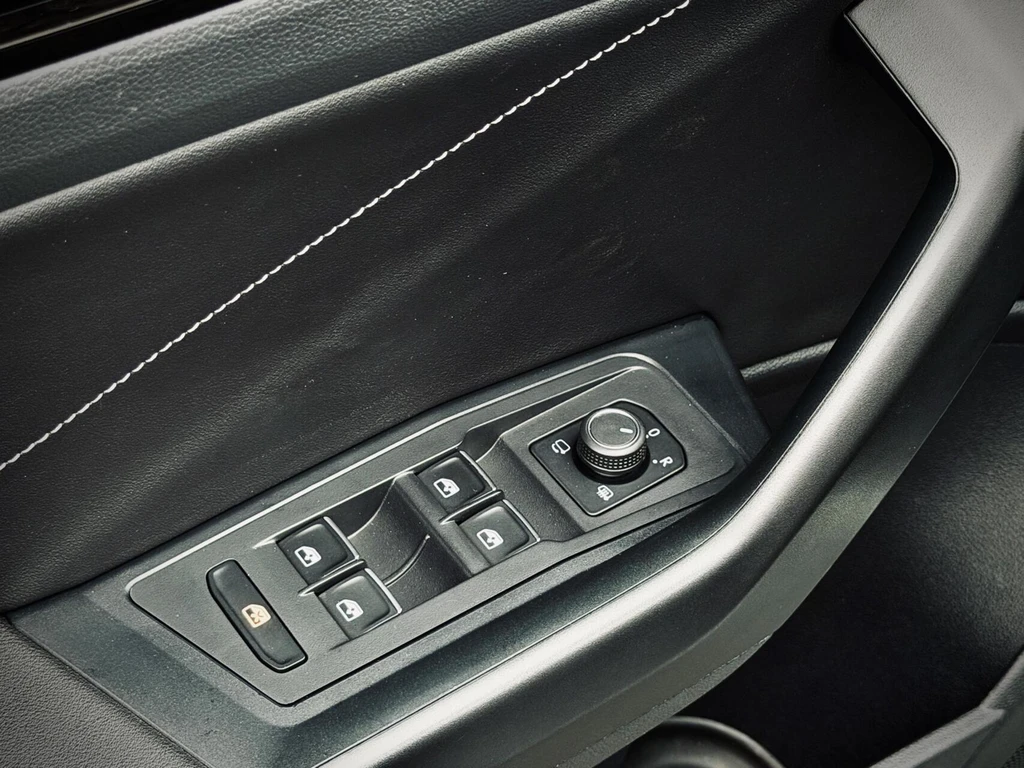  https://morgenlease.images.ilsa.cloud/b54ca7e0-06ea-4ee0-b075-86428236bdfb.webp
