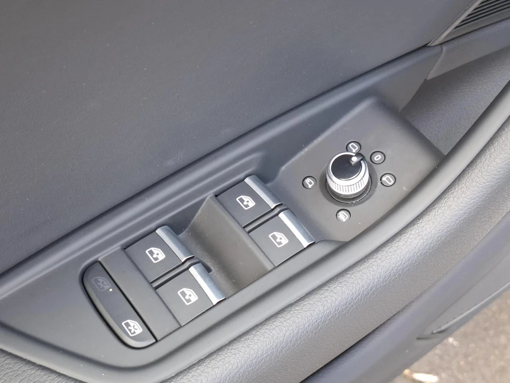  https://morgenlease.images.ilsa.cloud/b5931843-87ba-44dc-88cd-9a977be01cbc.webp