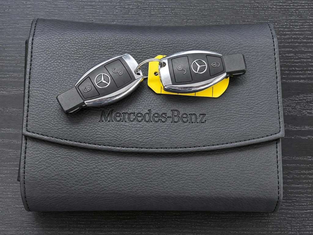  https://morgenlease.images.ilsa.cloud/b707e1fc-86b8-4099-8cc0-bacf660d5ba2.webp
