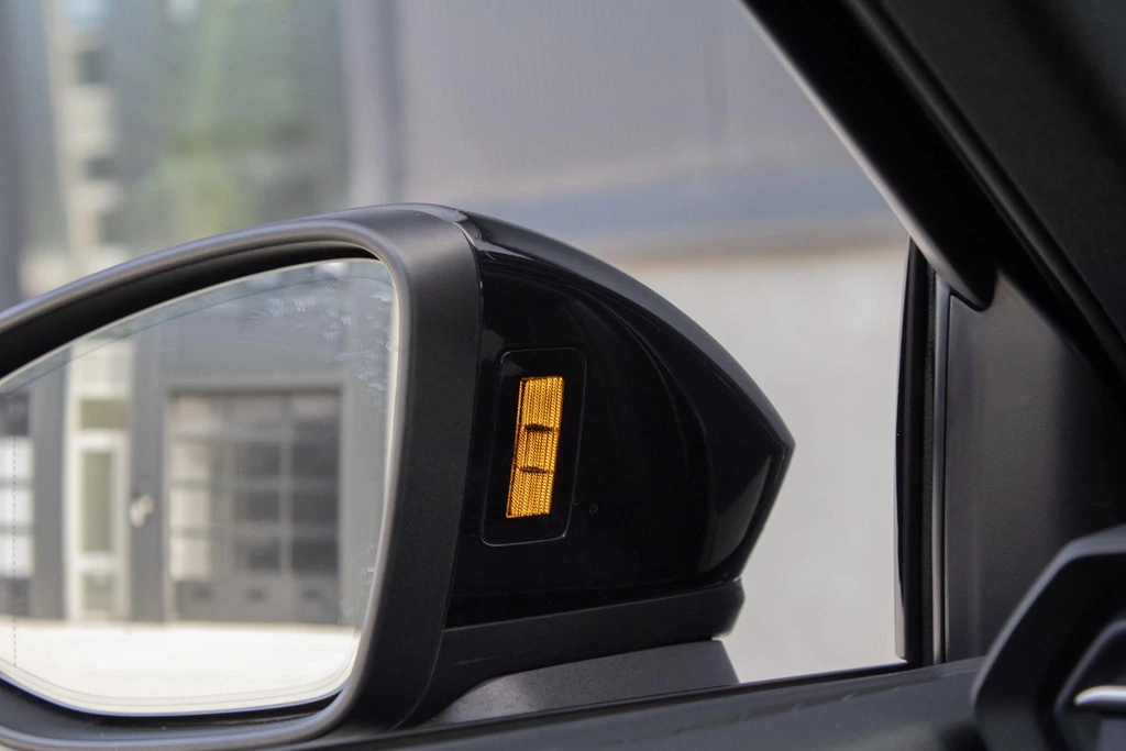  https://morgenlease.images.ilsa.cloud/b7a6c732-b889-46fa-8629-136f3e72deba.webp