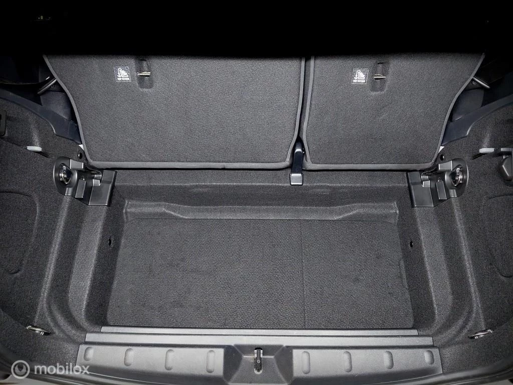  https://morgenlease.images.ilsa.cloud/b7bbc17e-fb48-4a1f-8414-5ce4d0e9b97c.webp
