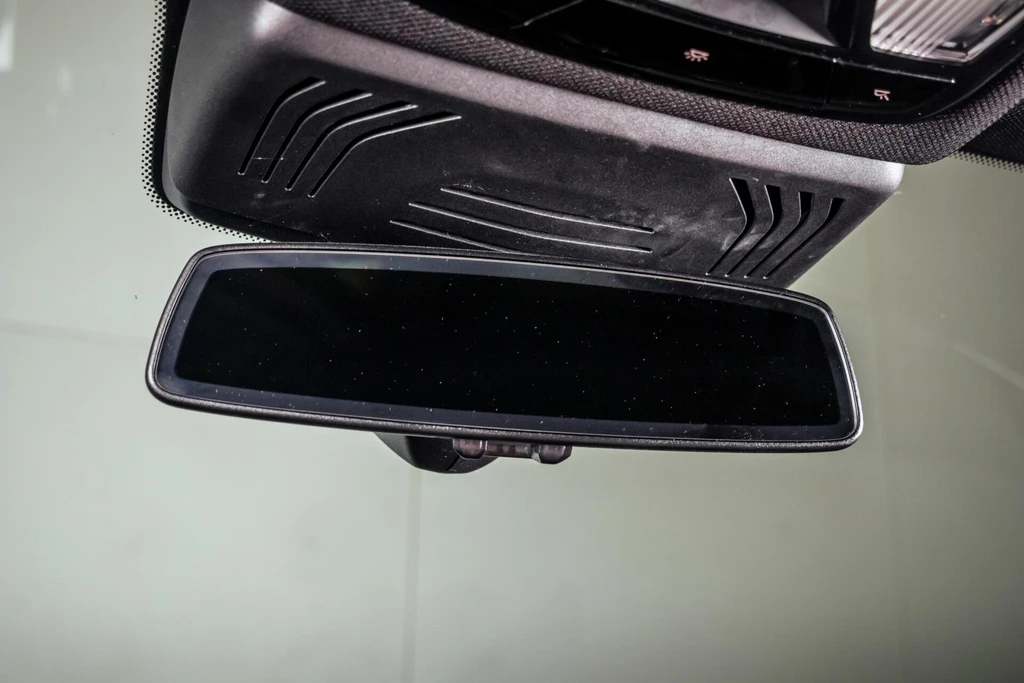  https://morgenlease.images.ilsa.cloud/b7cb89cc-6f06-46ad-bff6-3b1ad90c0c40.webp