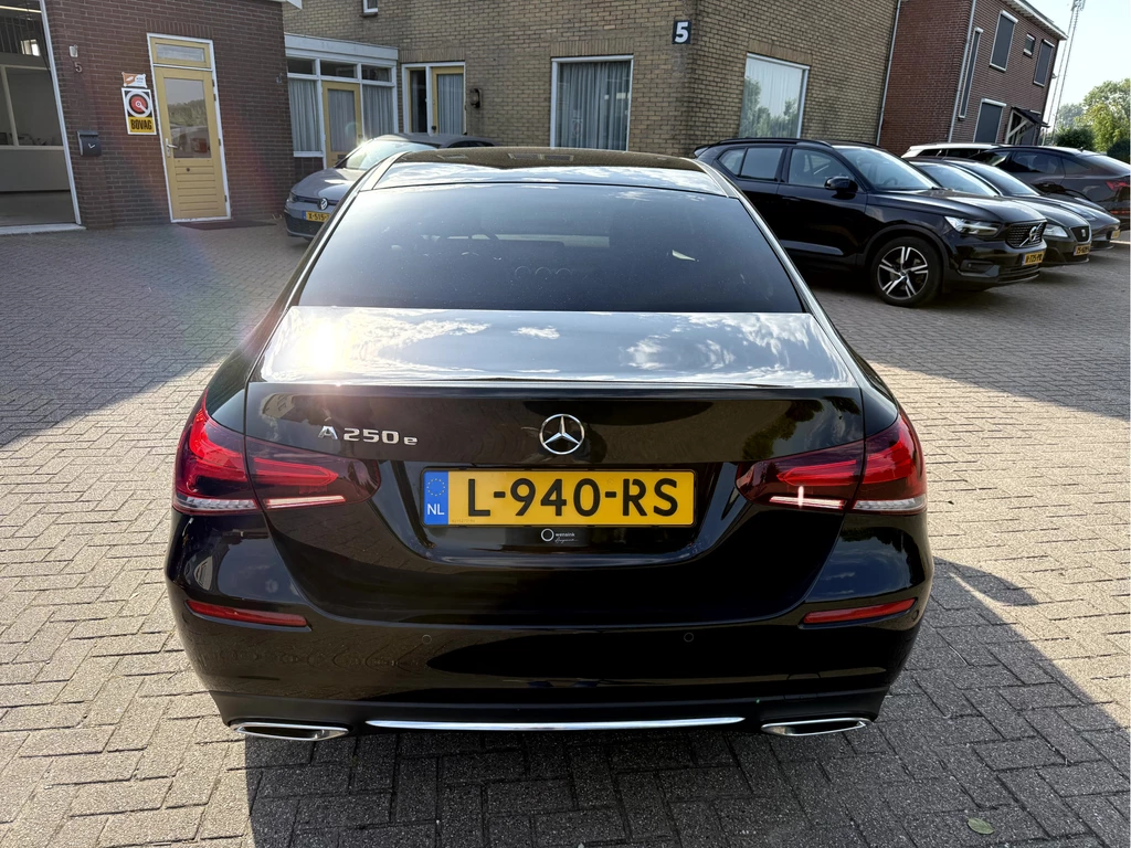  https://morgenlease.images.ilsa.cloud/b8487aa9-da0c-4814-9dde-d1185fc14489.webp