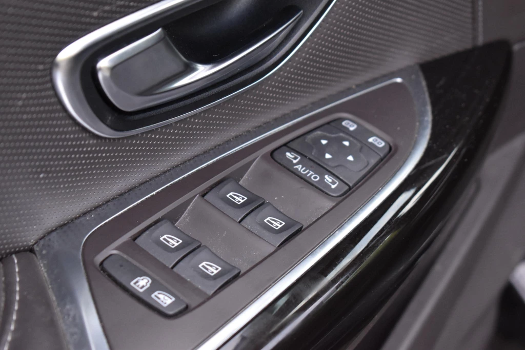  https://morgenlease.images.ilsa.cloud/b93b2786-5f29-4f46-9358-a3502c24c22b.webp