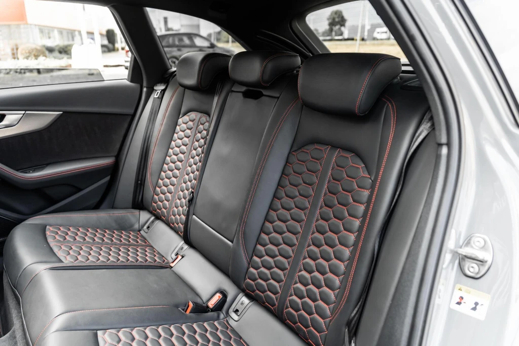  https://morgenlease.images.ilsa.cloud/ba223608-05b5-42e9-94d2-c319a99e10b8.webp