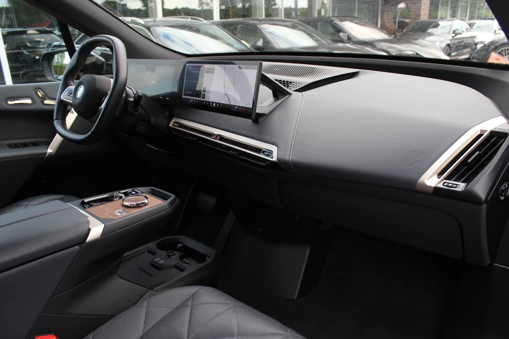  https://morgenlease.images.ilsa.cloud/bb0d4f65-e828-44c5-a64e-b13a3e092724.webp
