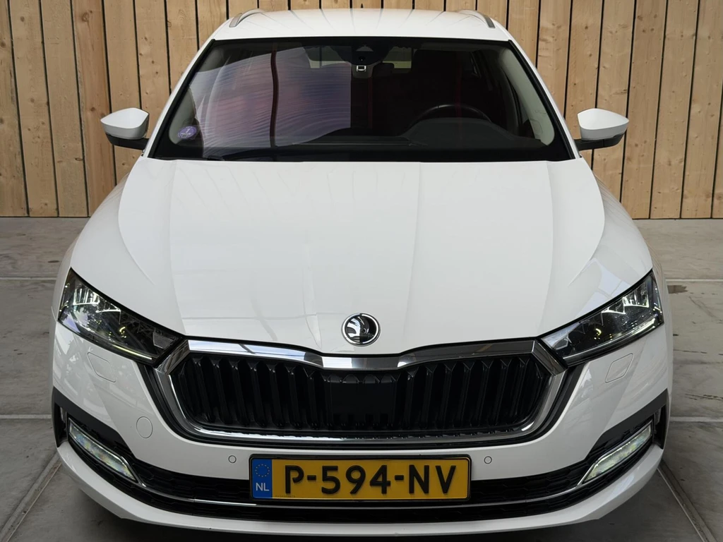  https://morgenlease.images.ilsa.cloud/bde81651-b1b5-4b8c-ab38-dd09ea353e62.webp