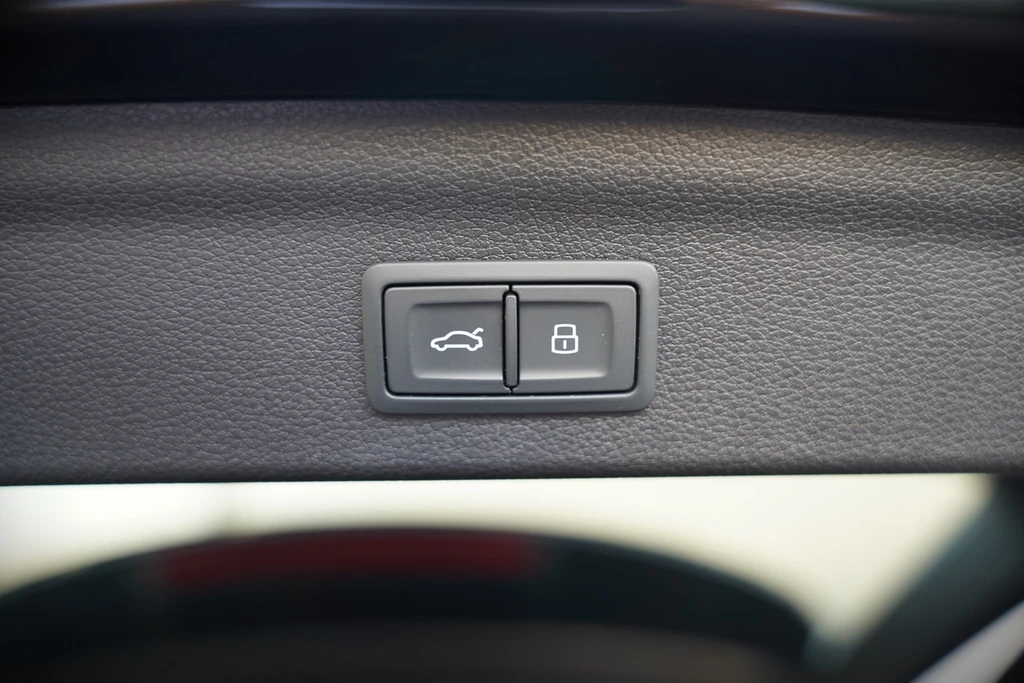 https://morgenlease.images.ilsa.cloud/be079279-cb09-4a4e-b01c-996ddc25947d.webp