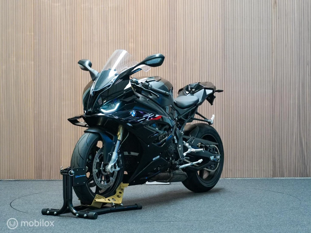  https://morgenlease.images.ilsa.cloud/be93d231-9d54-4229-84bd-1882eabca4c3.webp