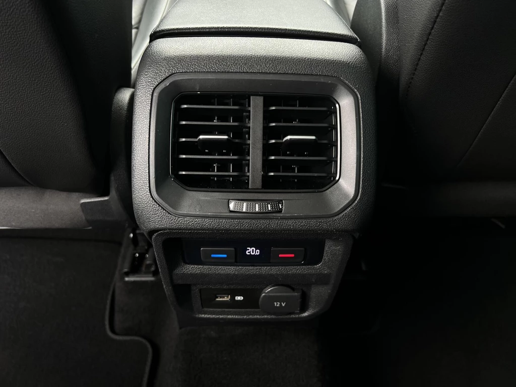  https://morgenlease.images.ilsa.cloud/bef338da-7c8e-4d4f-a034-99778f8358fa.webp