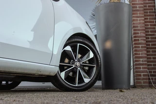 https://morgenlease.images.ilsa.cloud/c07b8bb6-a0ae-4552-9549-41bf805093f8.webp
