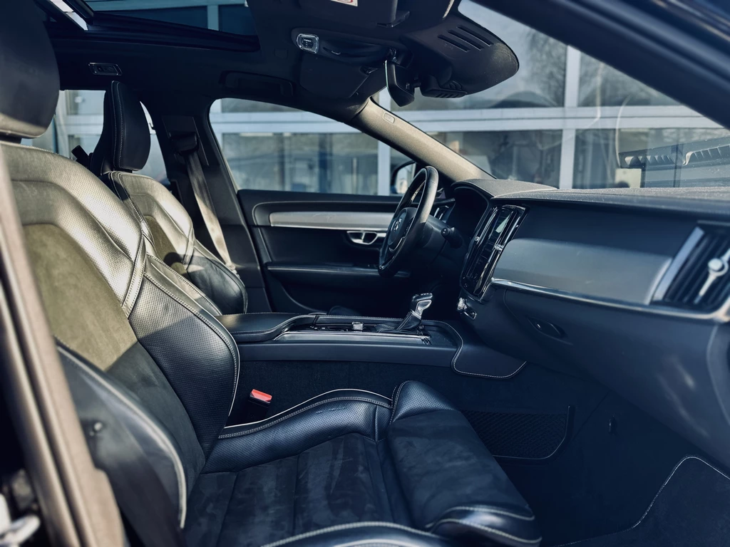  https://morgenlease.images.ilsa.cloud/c11207f3-1729-432e-be07-5a784309a13c.webp
